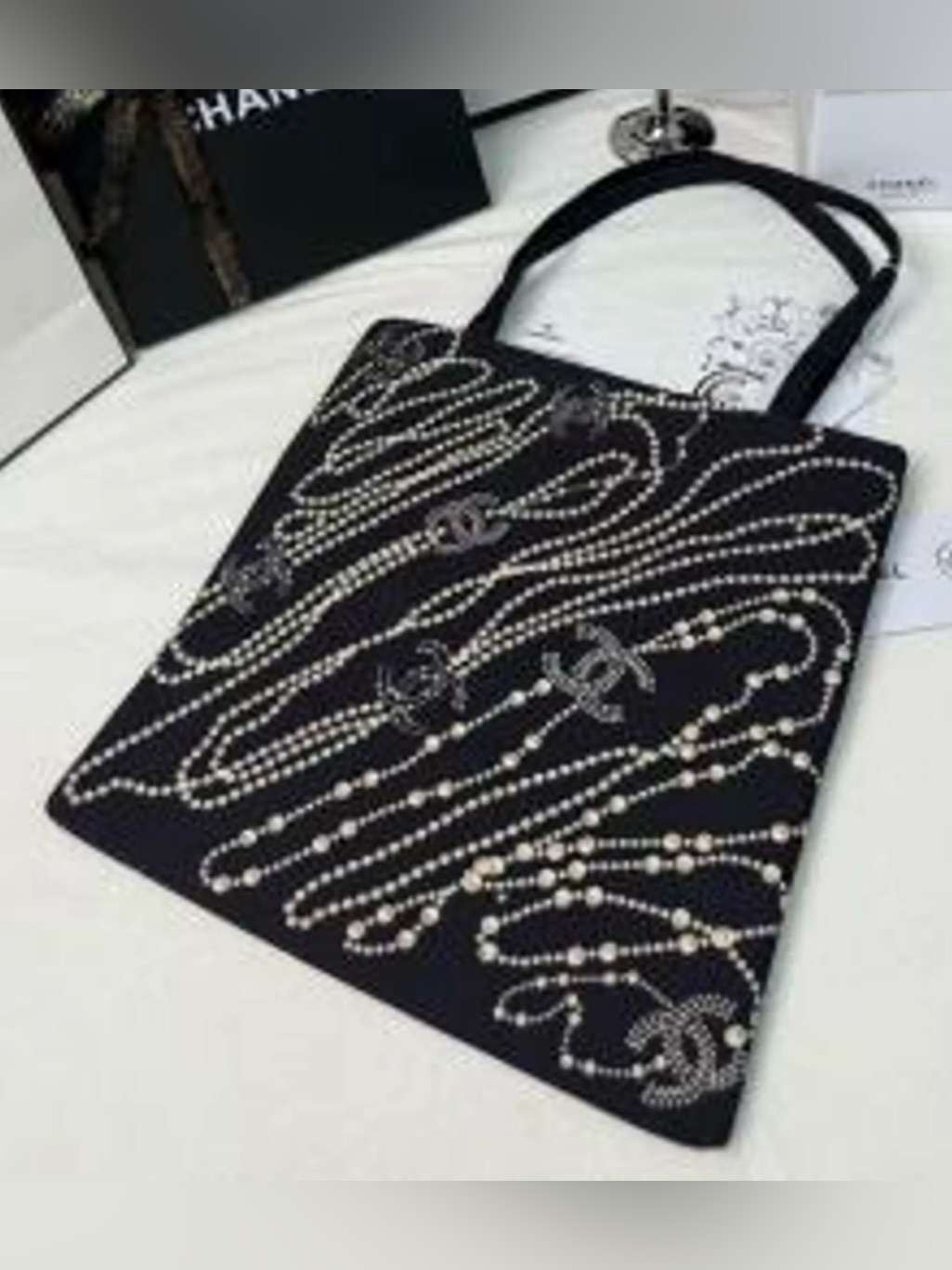 Beauty Tote Black With White Pearl-Dot Swirl Pattern; New